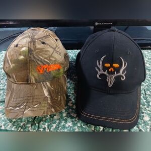 Legendary Whitetails Unlimited Camo and Black Hat Set